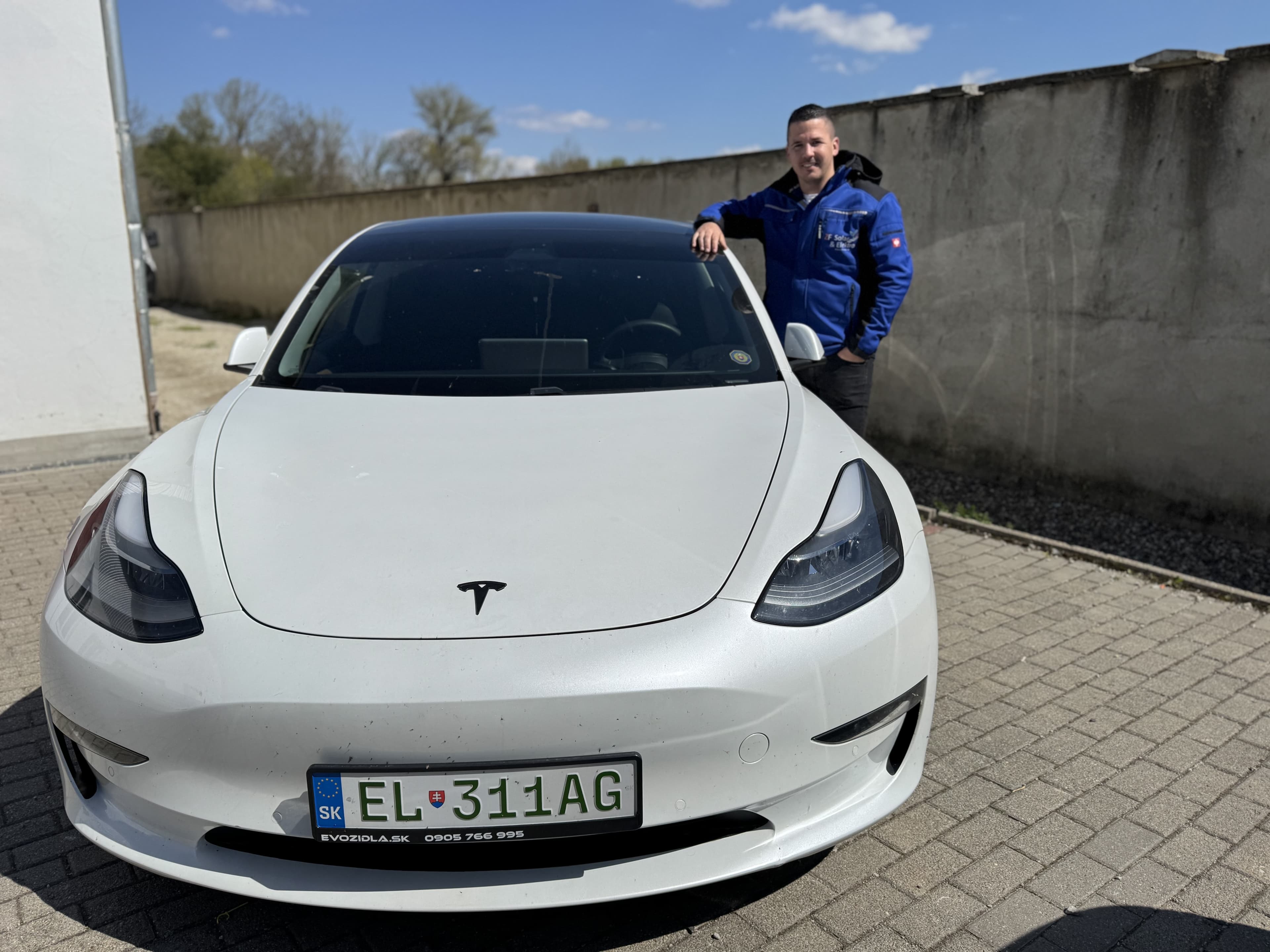 Veľká Ves nad Ipľom, 04/2026