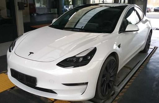 Tesla 3 Performance FSD